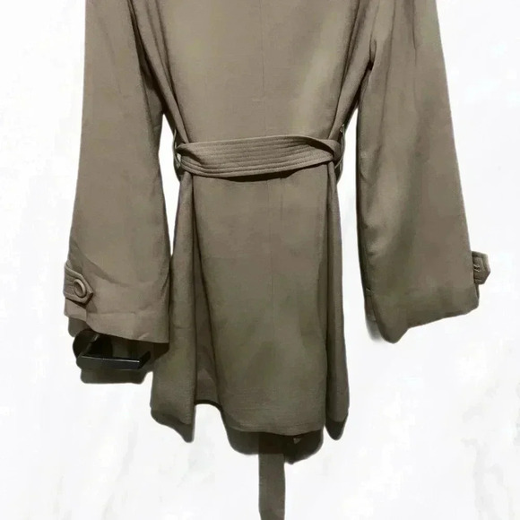 Lightweight Kensie tan bell sleeve 3 button belted trench jacket M - Picture 6 of 6